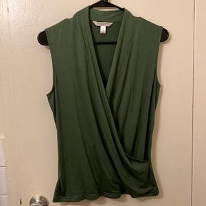 Banana Republic Green Wrap Top Size M in Excellent Condition